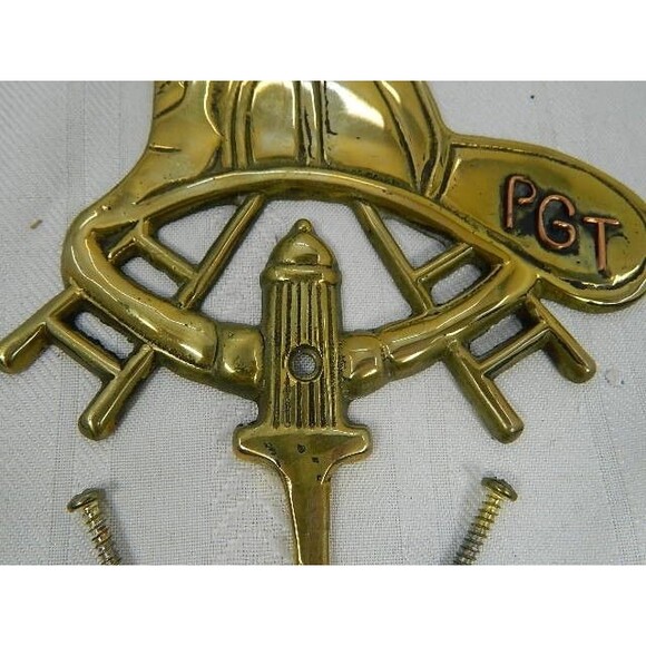 Vintage Fireman's Brass Wall Coat Towel Hook w/ Helmet, Ladders, & Hydrant  7.5" - Picture 4 of 7